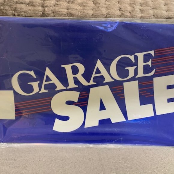 "Garage Sale" vinyl magnetic mailbox cover NIB - Picture 1 of 4